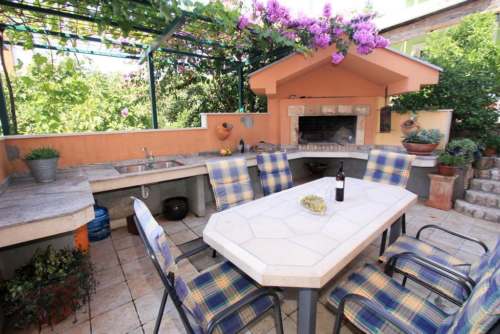 Villa Pavla クレック エクステリア 写真